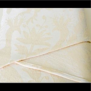 Pavo Textiles Otomí Magnolia Size 7